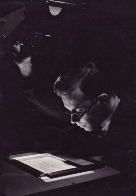 Seraphin had een prototype van een tablet gemaakt maar hij vond dat de mensheid daar nog niet klaar voor was. Later vond hij het niet meer terug op zolder.